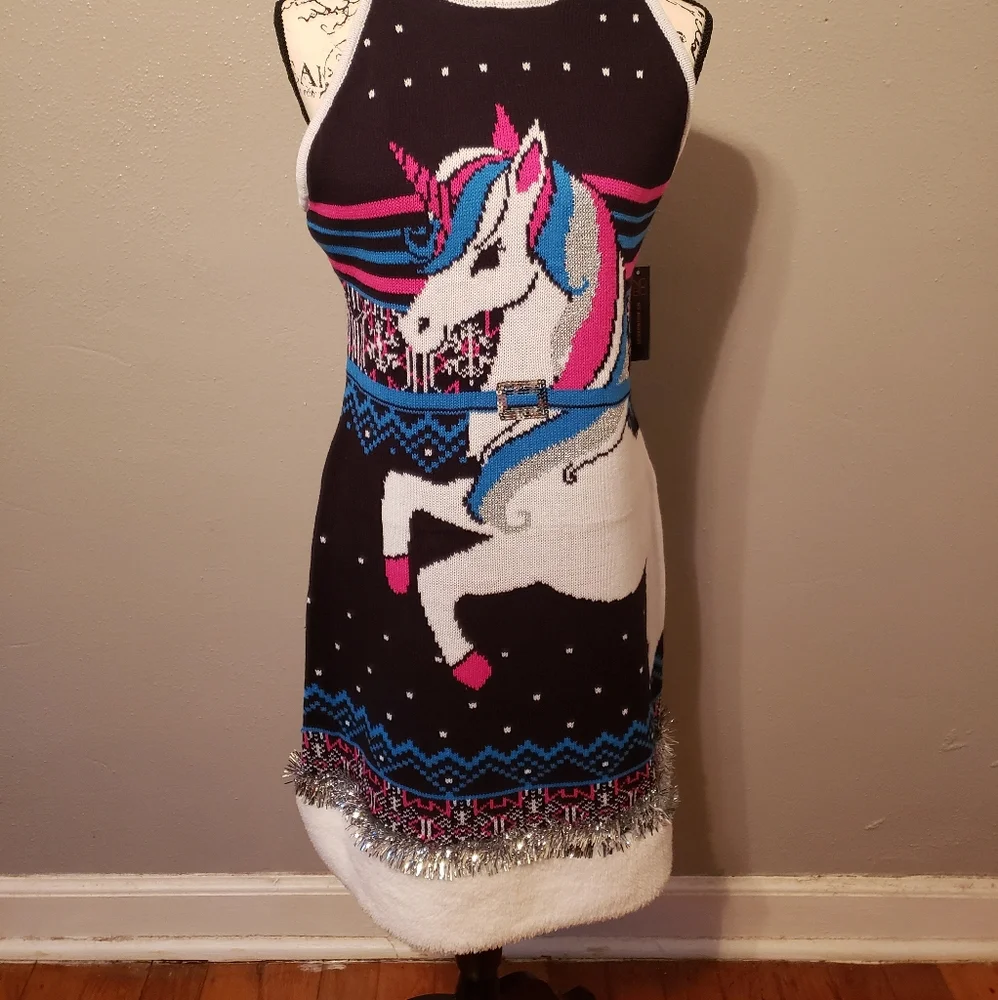 Dress - Picture 1 of 6